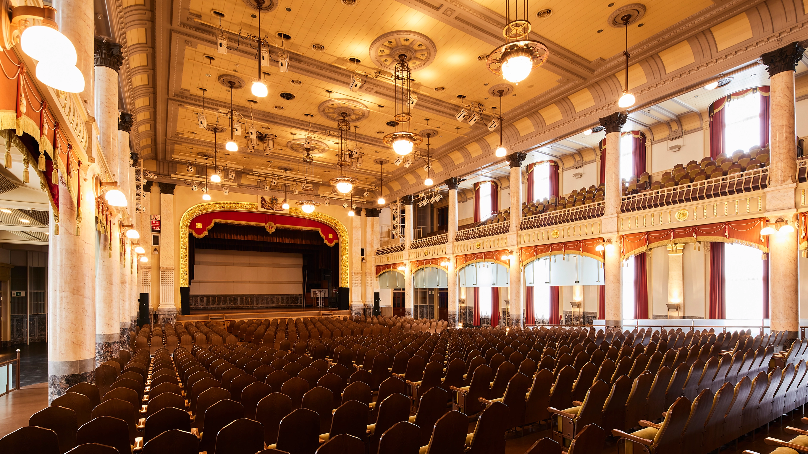 中央公会堂の内装